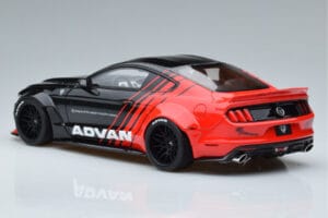 Ford Mustang S550 LB Works Liberty Walk Advan GT Spirit 1:18 KJ035 Sveķi — attēls 5 no 6