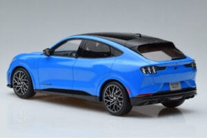 Ford Mustang Mach-E GT Performance Zils Otto 1:18 OT414 Sveķi — attēls 5 no 6