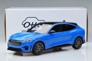 Ford Mustang Mach-E GT Performance Zils Otto 1:18 OT414 Sveķi — attēls 6 no 6