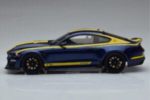 Ford Mustang S550 Shelby Super Snake Zils GT Spirit 1:18 GT871 Sveķi — attēls 3 no 6