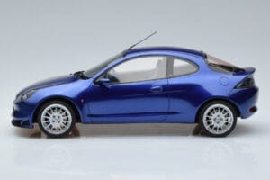 Ford Puma Zils Otto 1:18 OT428 Sveķi — attēls 3 no 6