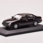 Ford Scorpio Melns Minichamps 1:43 - image 2 of 4