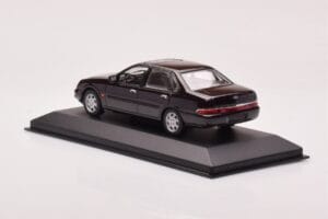 Ford Scorpio Melns Minichamps 1:43 430084001 Metāls — attēls 3 no 4