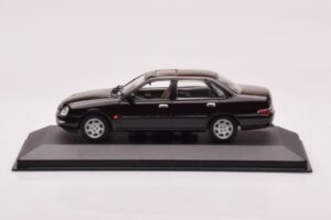 Ford Scorpio Melns Minichamps 1:43