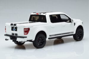 Ford Shelby F-150 Balts GT Spirit 1:18 GT415 Sveķi — attēls 2 no 6