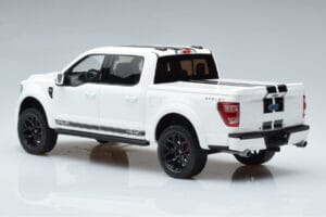 Ford Shelby F-150 Balts GT Spirit 1:18 GT415 Sveķi — attēls 5 no 6