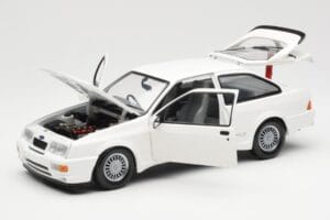 Ford Sierra RS RHD Balts Minichamps 1:18 150084070 Metāls — attēls 2 no 8