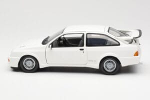 Ford Sierra RS RHD Balts Minichamps 1:18 150084070 Metāls — attēls 4 no 8