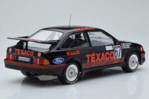 Ford Sierra RS500 Cosworth Texaco #67 K. Ludwig / K. Niedzwiedz / S. Soper 24 Hours of Nurburgring Winner 1987 IXO 1:18 18RMC — attēls 2 no 6