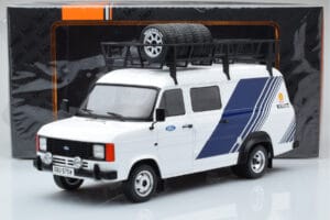 Ford Transit Mk2 Van Team Ford Rally Assistance IXO 1:18 18RMC058XE Metāls — attēls 6 no 6