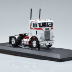 Freightliner COE Balts IXO 1:43 TR128 - image 4 of 6