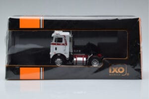 Freightliner COE Balts IXO 1:43 TR128 Metāls — attēls 6 no 6
