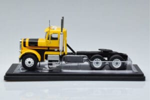 Freightliner FLC120 64T Dzeltens IXO 1:43 TR116 Metāls — attēls 3 no 6