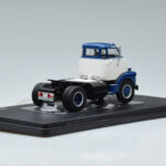 GMC 950 COE Zils Balts IXO 1:43 - image 2 of 6