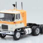 GMC Astro 95 Bēšs Balts IXO 1:43