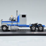 GMC General Sudrabs IXO 1:43 TR079 - image 3 of 6