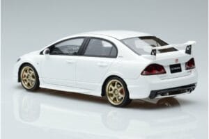 Honda Civic FD2 Type R Mugen Balts Otto 1:18 OT941 Sveķi — attēls 5 no 6