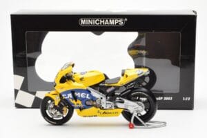 Honda RC211V Pramac Pons #3 M. Biaggi MotoGP 2003 Minichamps 1:12 122037103 Metāls — attēls 4 no 4