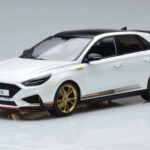 Hyundai i30 N PD Atlas Balts MCG 1:18