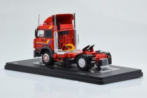 Iveco Turbo Star 190-42 Sarkans IXO 1:43 TR162 Metāls — attēls 5 no 6