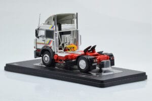 Iveco Turbo Star 190-42 Sudrabs IXO 1:43 TR163 Metāls — attēls 5 no 6
