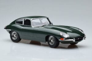 Jaguar E-Type Series 1 British Racing Zaļš KK-Scale 1:18 KKDC180431 Metāls — attēls 4 no 6