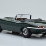 Jaguar E-Type Series 1 Roadster Zaļš KK-Scale 1:18 - image 5 of 6