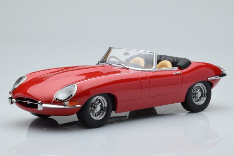 Jaguar E-Type Series 1 Roadster Sarkans KK-Scale 1:18