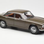 Jaguar XJ6 Series 1 4.2 Sable Brūns Paragon 1:18 - image 6 of 8