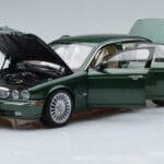 Jaguar XJ6 X350 Racing Zaļš Almost Real 1:18 - image 2 of 13