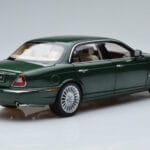 Jaguar XJ6 X350 Racing Zaļš Almost Real 1:18 - image 3 of 13