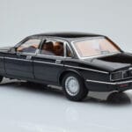 Jaguar XJ6 XJ40 Ebony Melns Almost Real 1:18 - image 7 of 11