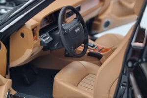 Jaguar XJ6 XJ40 Ebony Melns Almost Real 1:18 810543 Metāls — attēls 8 no 11