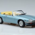 Jaguar XJS V12 Kabriolets Gaiši Zils Metaliks Norev 1:18 182635 Metāls - image 4 of 6