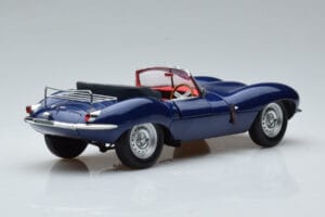 Jaguar XKSS Zils AUTOart 1:18 73510 Metāls — attēls 3 no 9