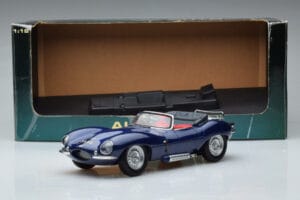 Jaguar XKSS Zils AUTOart 1:18 73510 Metāls — attēls 9 no 9