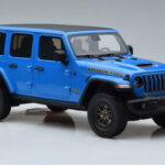 Jeep Wrangler Rubicon 392 Zils GT Spirit 1:18 - image 4 of 6