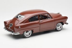 Kaiser Henry J Caribbean Coral Metallic Sun Star 1:18 5101 Metāls — attēls 3 no 8