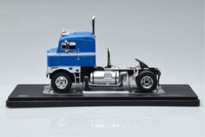 Kenworth Bullnose Zils IXO 1:43 TR154 Metāls — attēls 3 no 6
