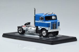 Kenworth Bullnose Zils IXO 1:43 TR154 Metāls — attēls 4 no 6