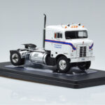 Kenworth Bullnose Ross Mackie Transport Balts IXO 1:43 TR063 - image 4 of 6