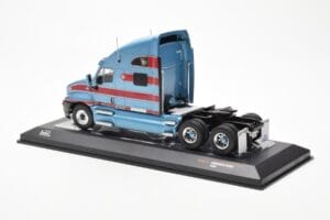 Kenworth T2000 Gaiši Zils Sarkans IXO 1:43 TR180 Metāls — attēls 4 no 4