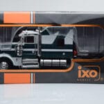 Kenworth W900 Zaļš Balts IXO 1:43 - image 6 of 6