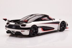 Koenigsegg Agera RS Arctic Balts GT Spirit 1:18 GT877 Sveķi — attēls 2 no 6