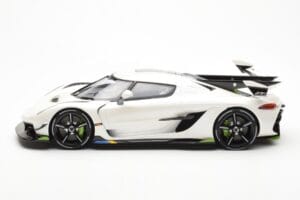 Koenigsegg Jesko Attack Balts GT Spirit 1:18 GT389 Sveķi — attēls 3 no 6