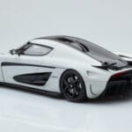 Koenigsegg Regera Pelēks Asia Exclusive GT Spirit 1:18 - image 4 of 5