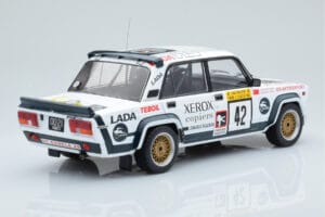 Lada 2105 VFTS #42 S. Brundza Rally 1000 Lakes 1984 IXO 1:18 18RMC146 Metāls — attēls 2 no 6
