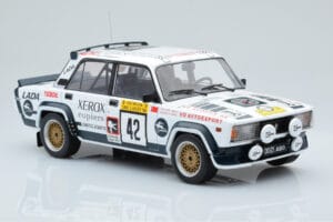 Lada 2105 VFTS #42 S. Brundza Rally 1000 Lakes 1984 IXO 1:18 18RMC146 Metāls — attēls 4 no 6