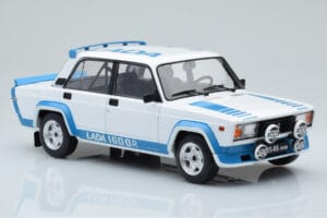 Lada 2105 VFTS Balts IXO 1:18 18CMC144 Metāls — attēls 4 no 6