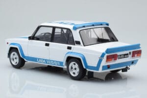 Lada 2105 VFTS Balts IXO 1:18 18CMC144 Metāls — attēls 5 no 6